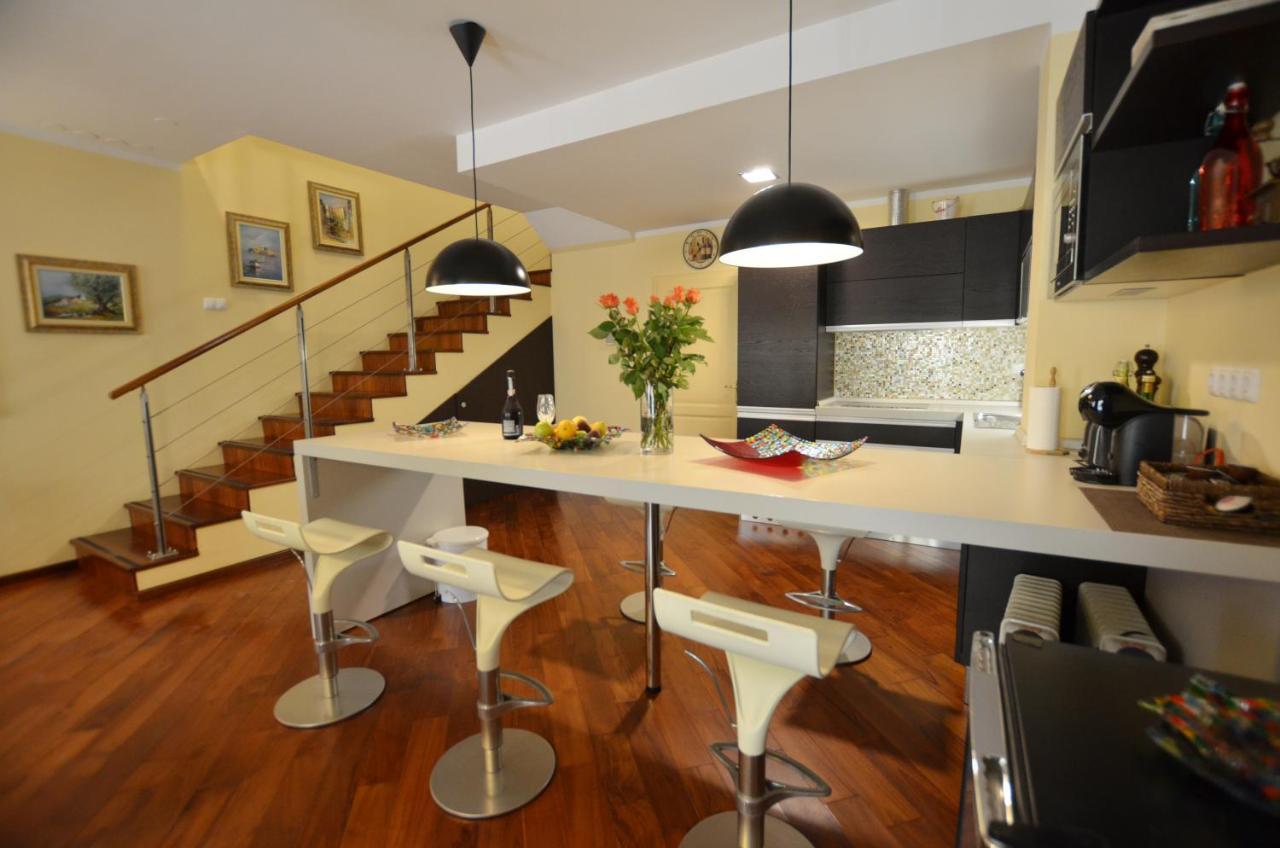 Apartment Delux Ρόβινι Εξωτερικό φωτογραφία